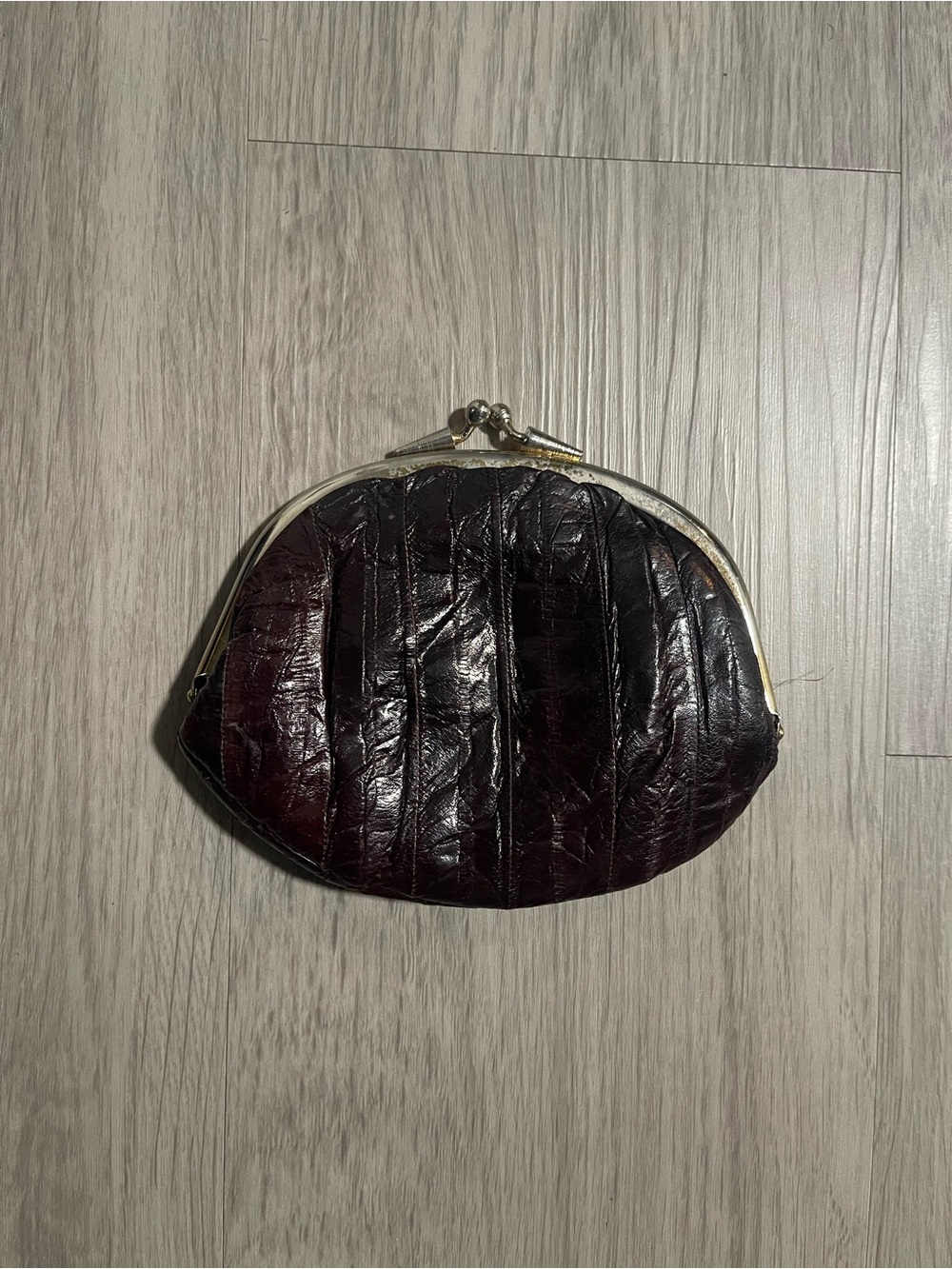 Vintage Classic Women's Coin Purse in Dark Brown Leather